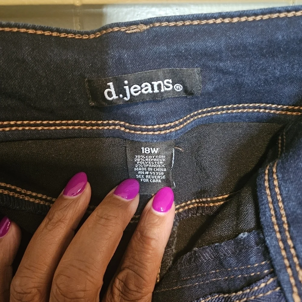 d.jeans Dark Wash Denim Shorts, Size 18W, Stretch Jean Shorts